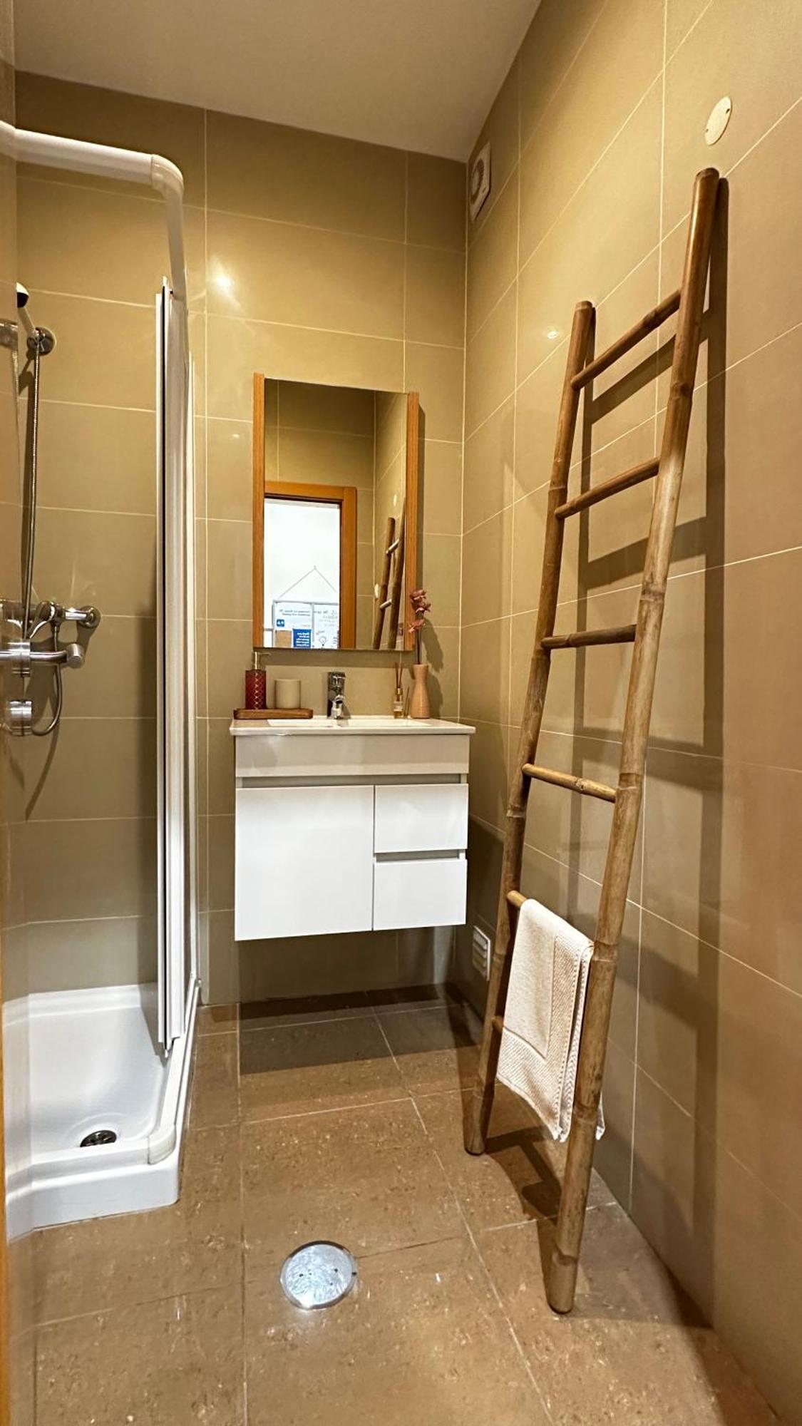 Charming Luz House - T2 With Jacuzzi Apartment *
